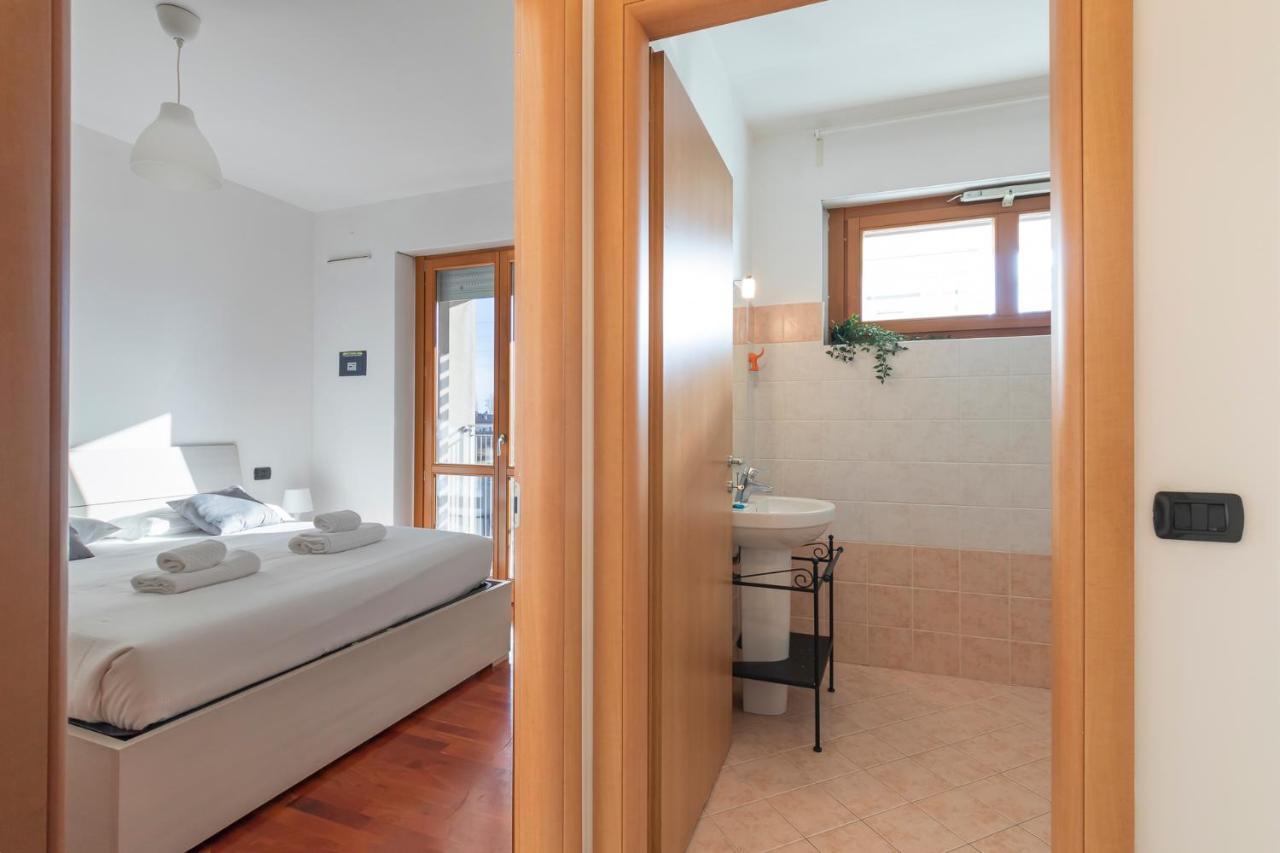 New Apartment With Terrace - Pampuri 7 Milano Exteriör bild