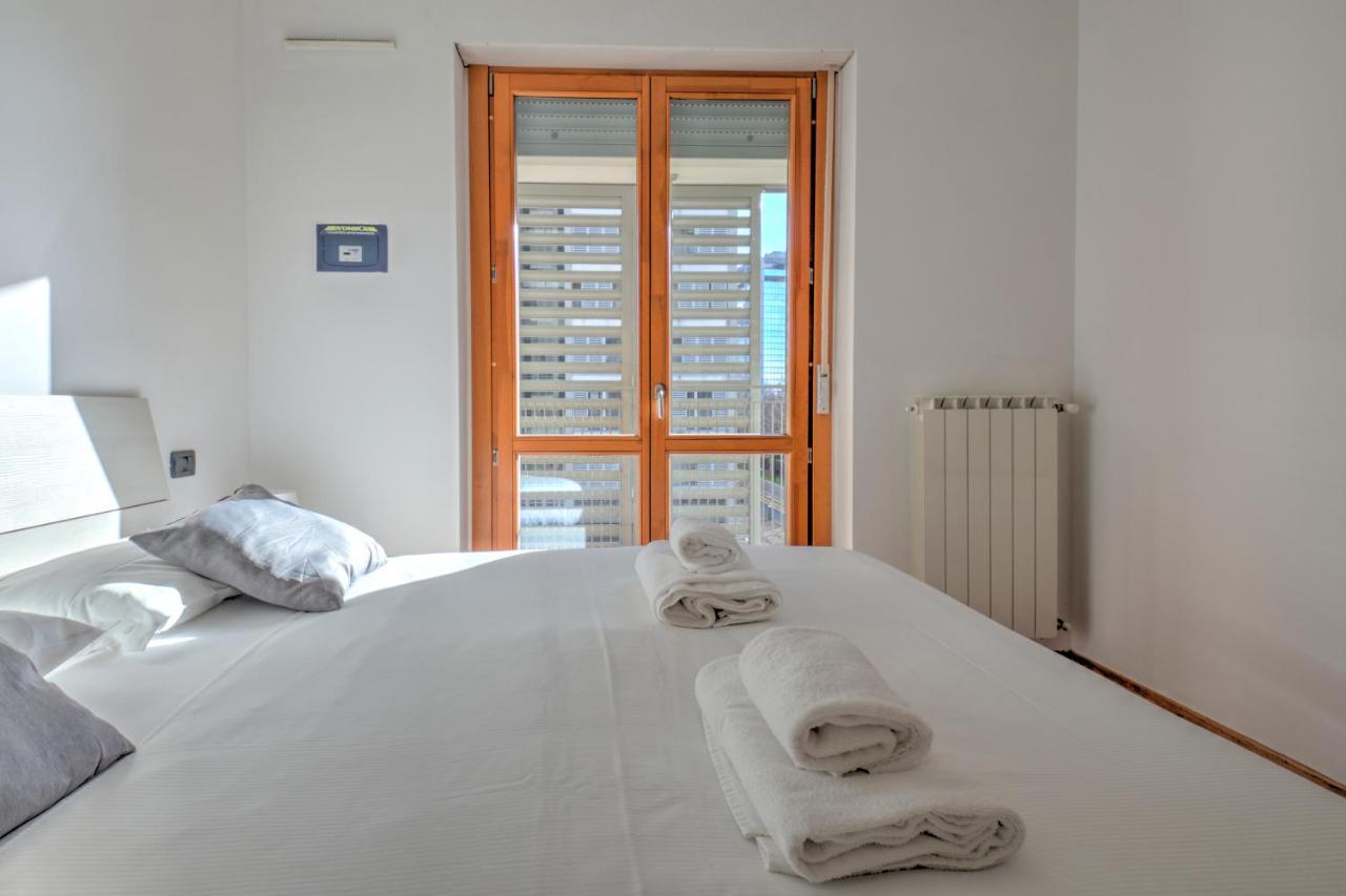 New Apartment With Terrace - Pampuri 7 Milano Exteriör bild